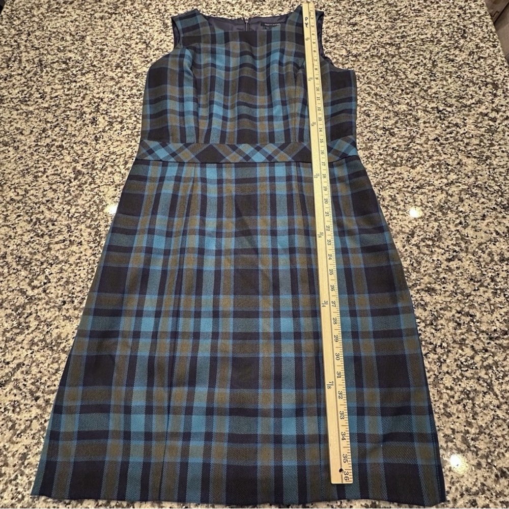 💙Tommy Hilfiger Navy and Blue Plaid Midi Dress - Picture 8 of 14
